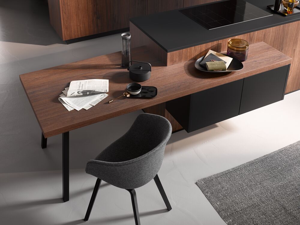 Küche BALI, Nussbaum Sitzplatz