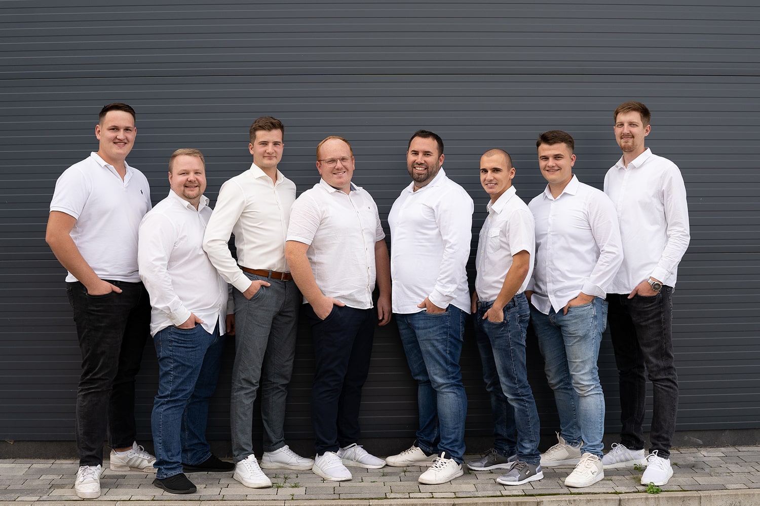 Team von JUMAX Elektrotechnik GmbH